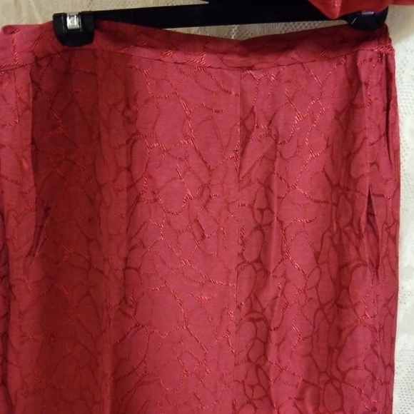 Davianna Valentine's 2 pc skirt set 20w - Picture 4 of 7